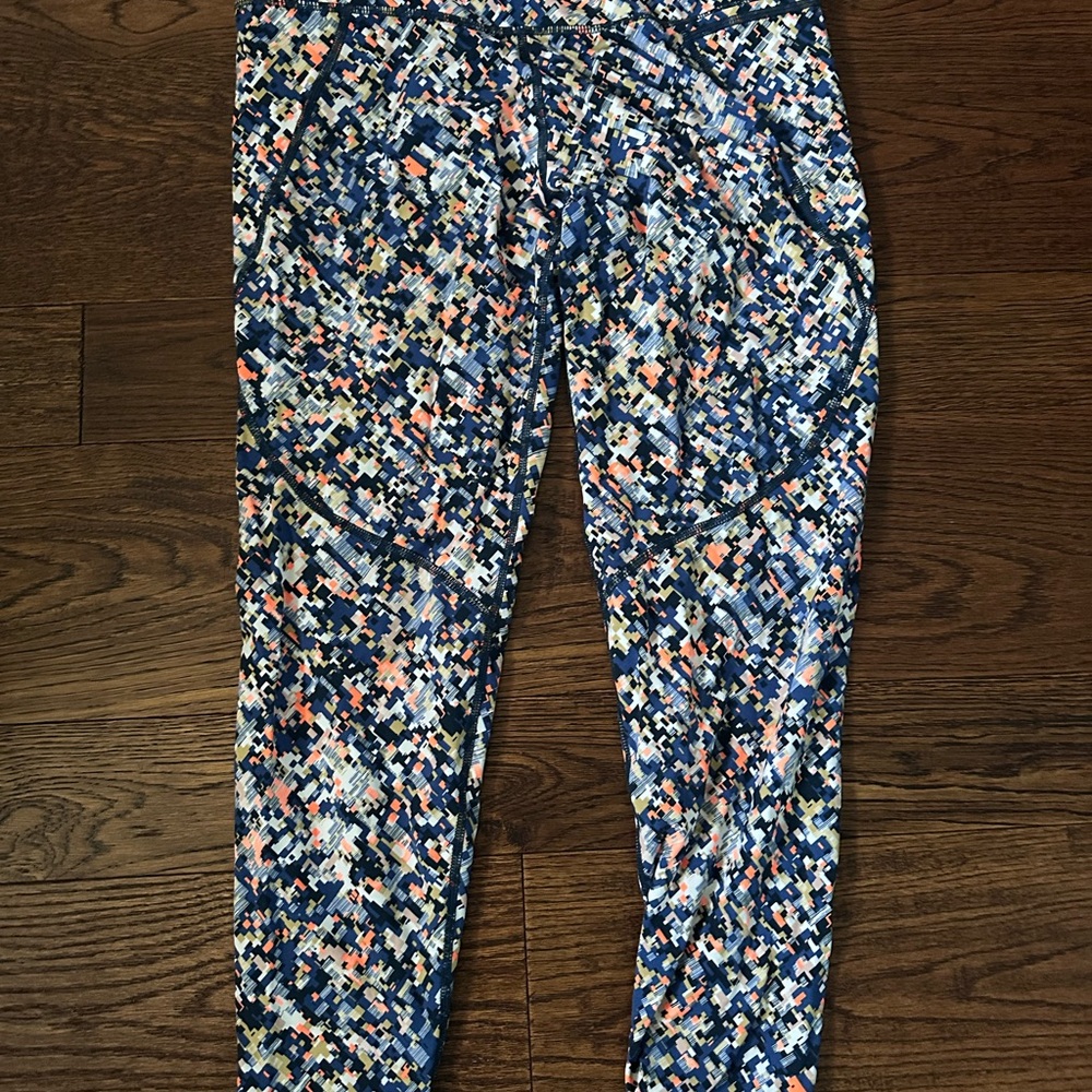Sweaty Betty Blue and Orange Patterned Leggings 7/8 The Power